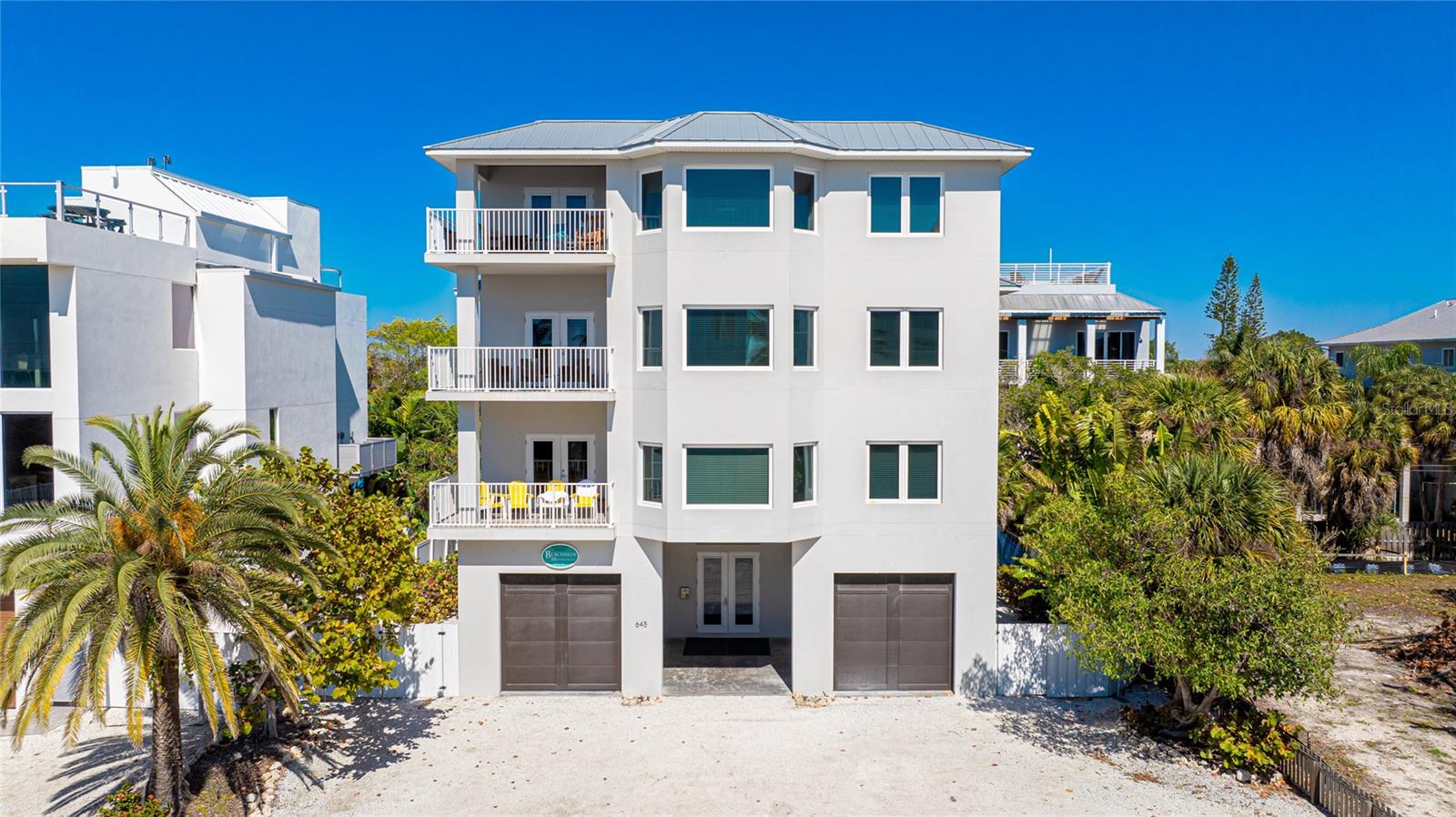 SARASOTA BEACH - Residential Income