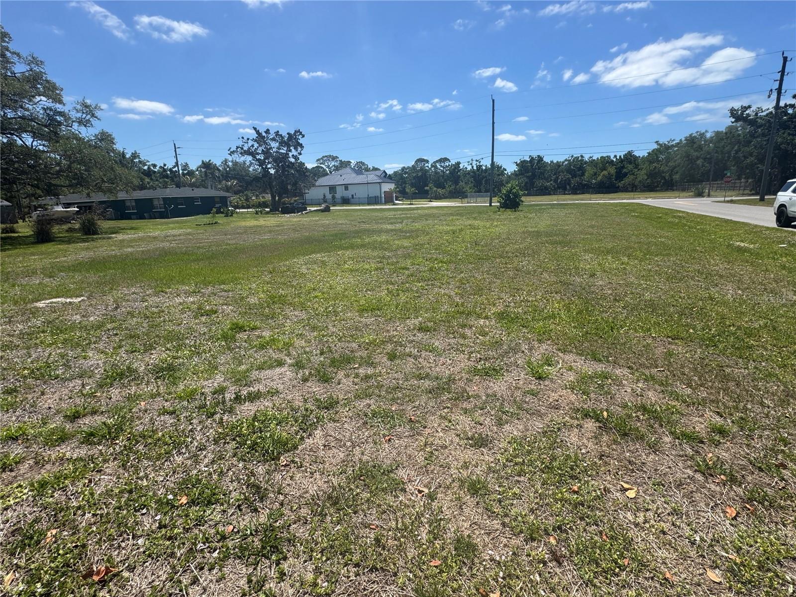 WATERFRONT ESTATES - Land