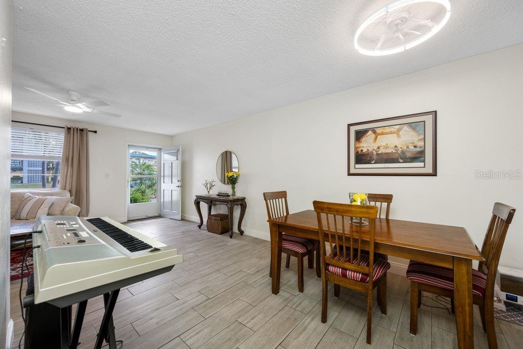 FIVE TOWNS OF ST PETE - Residential