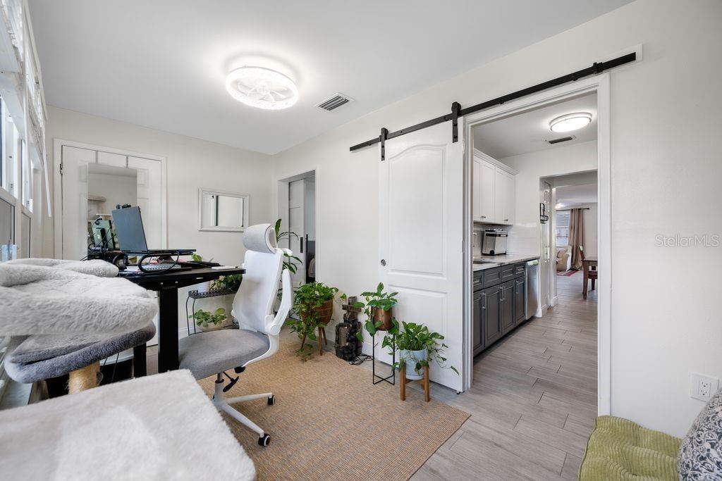 FIVE TOWNS OF ST PETE - Residential