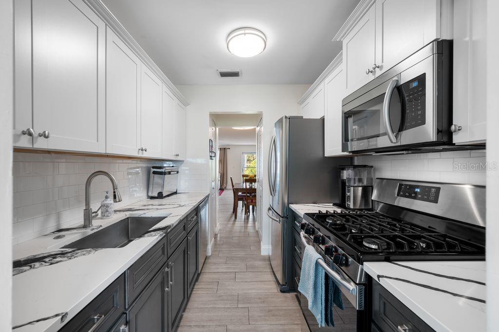 FIVE TOWNS OF ST PETE - Residential