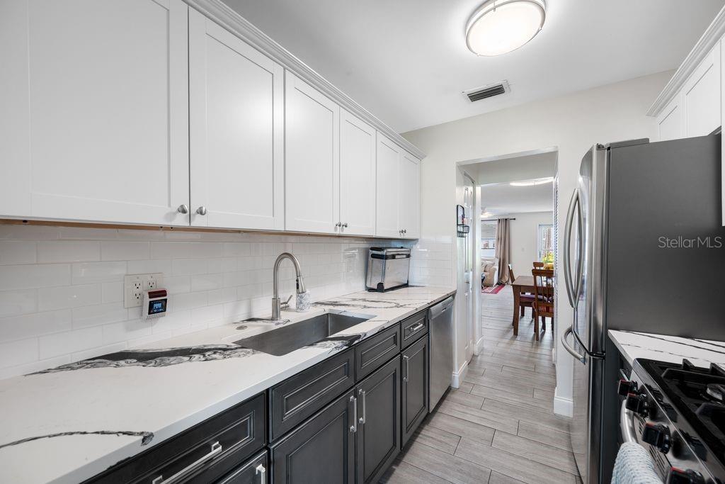 FIVE TOWNS OF ST PETE - Residential