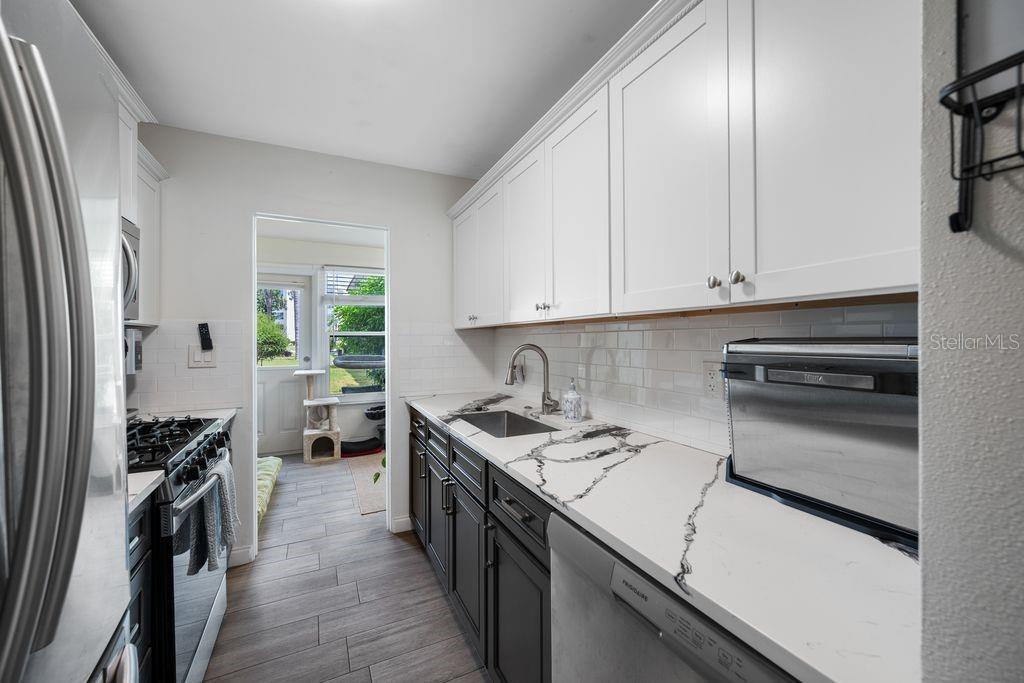 FIVE TOWNS OF ST PETE - Residential