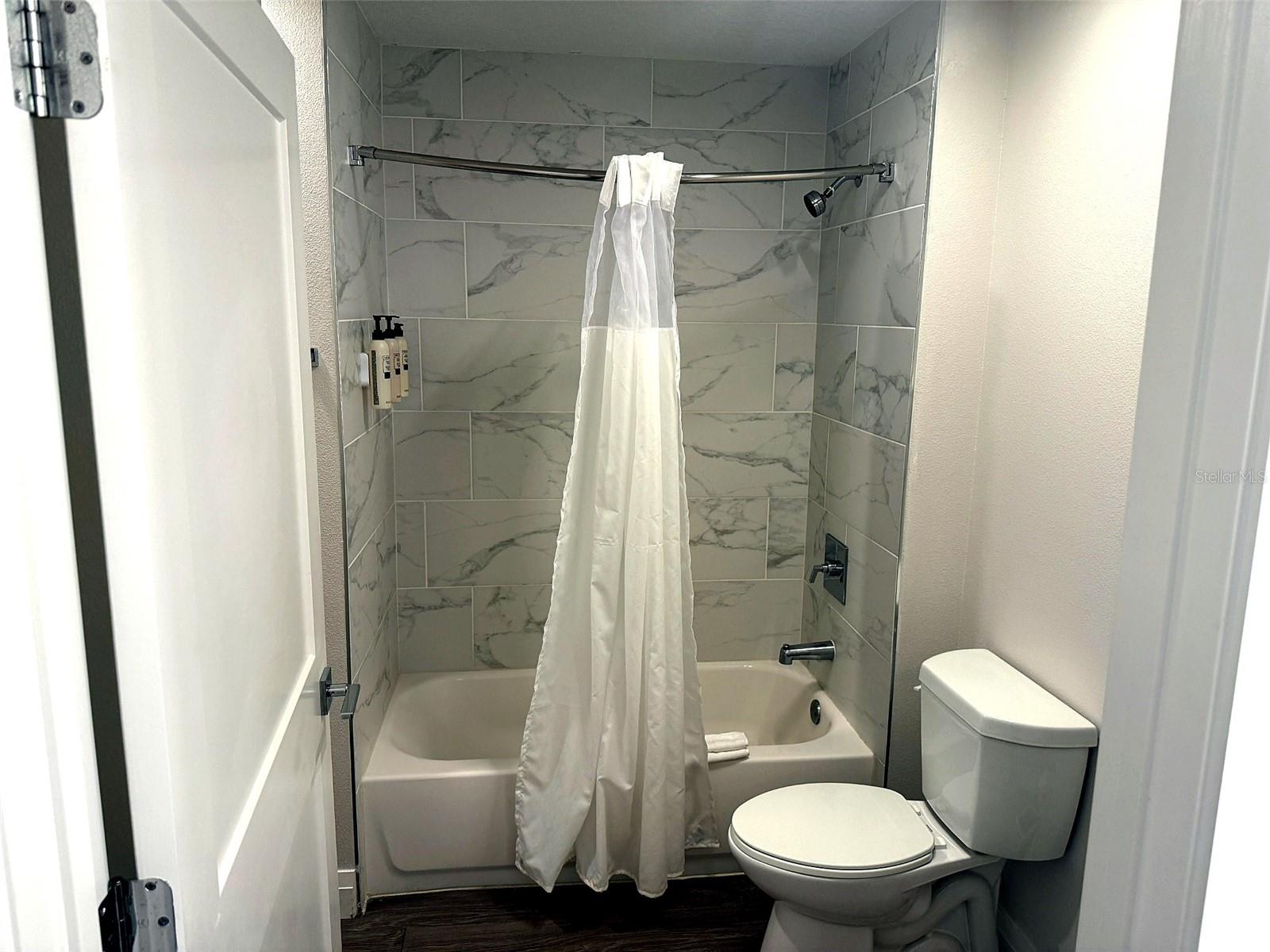 GROVE RESIDENCE & SPA HOTEL CONDO II - Residential