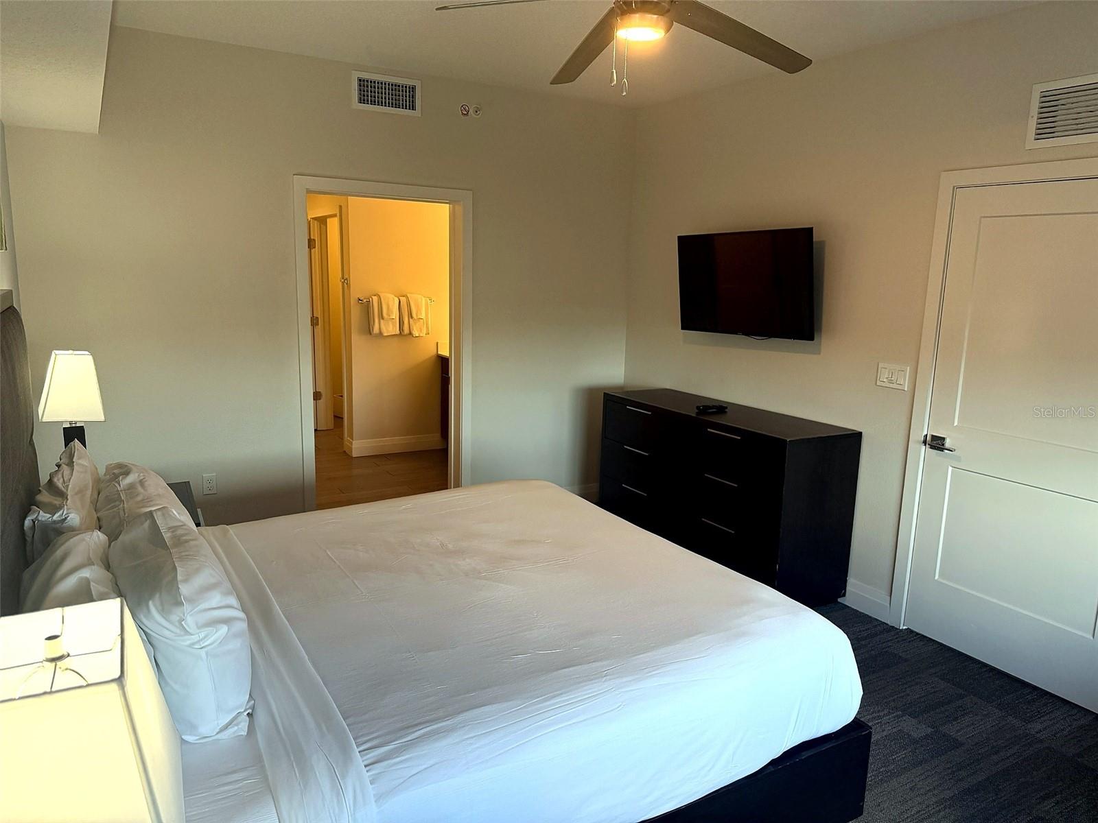 GROVE RESIDENCE & SPA HOTEL CONDO II - Residential