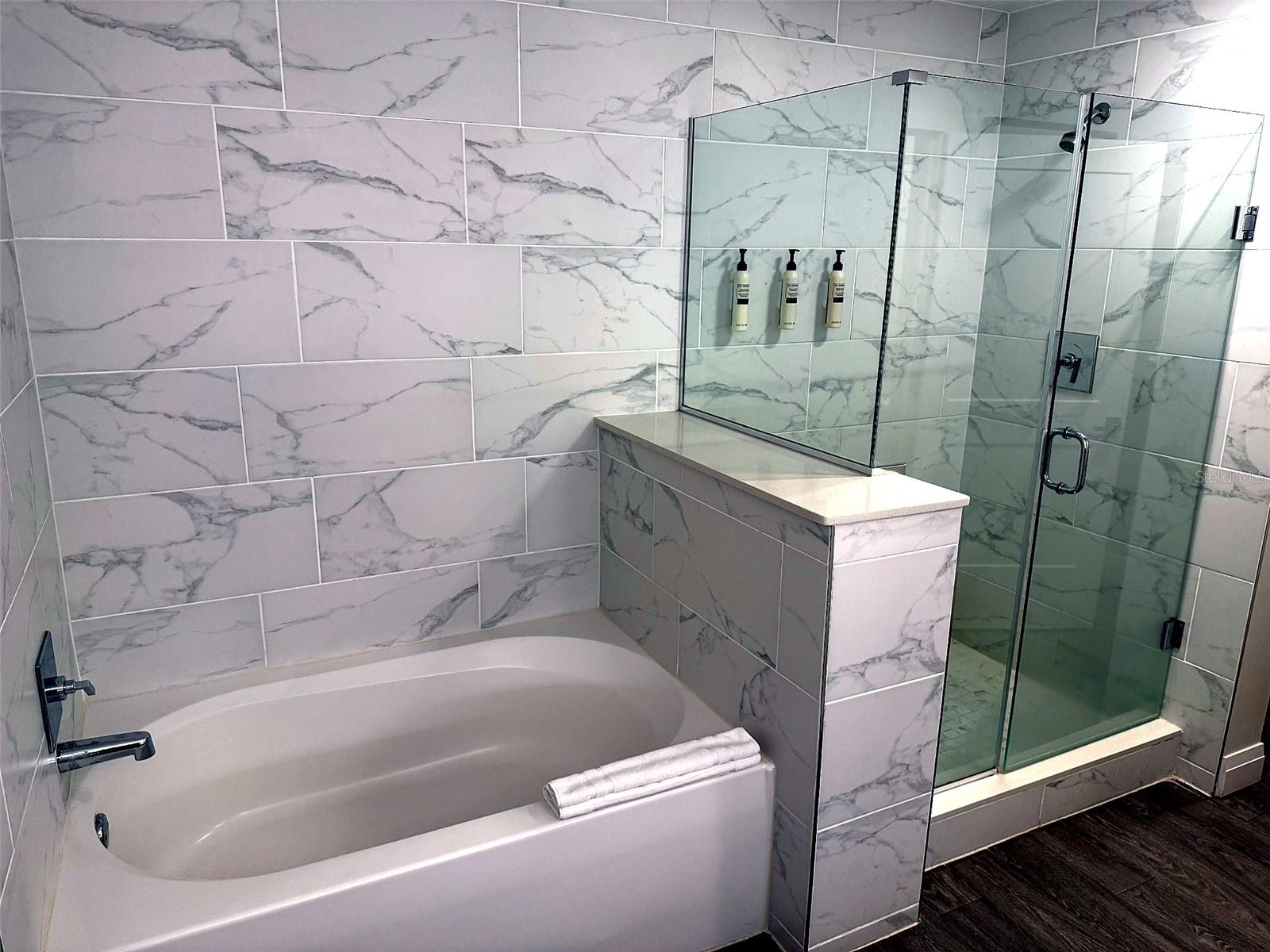 GROVE RESIDENCE & SPA HOTEL CONDO II - Residential