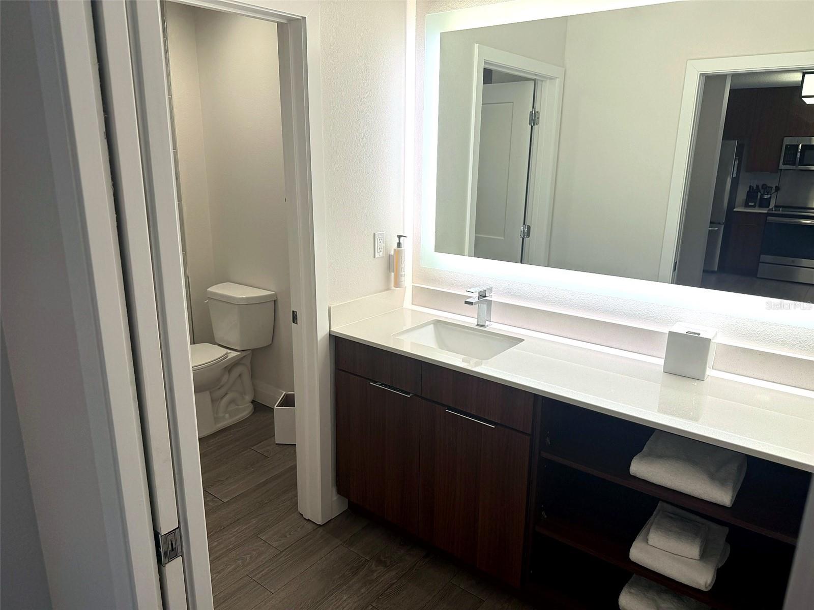GROVE RESIDENCE & SPA HOTEL CONDO II - Residential