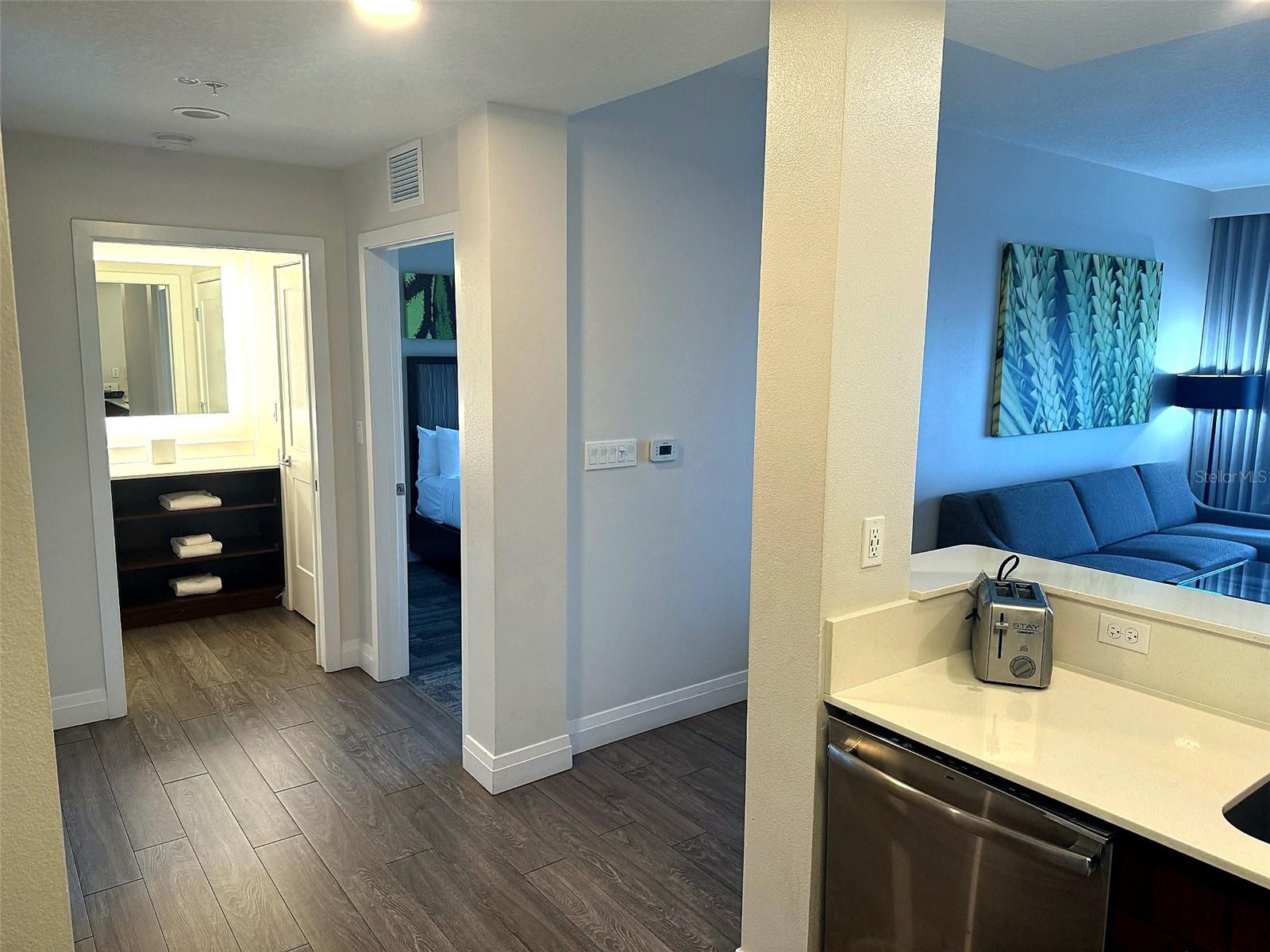 GROVE RESIDENCE & SPA HOTEL CONDO II - Residential