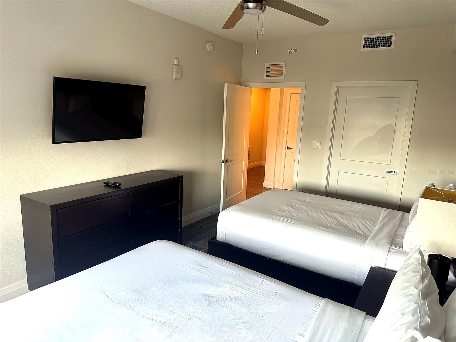 GROVE RESIDENCE & SPA HOTEL CONDO II - Residential