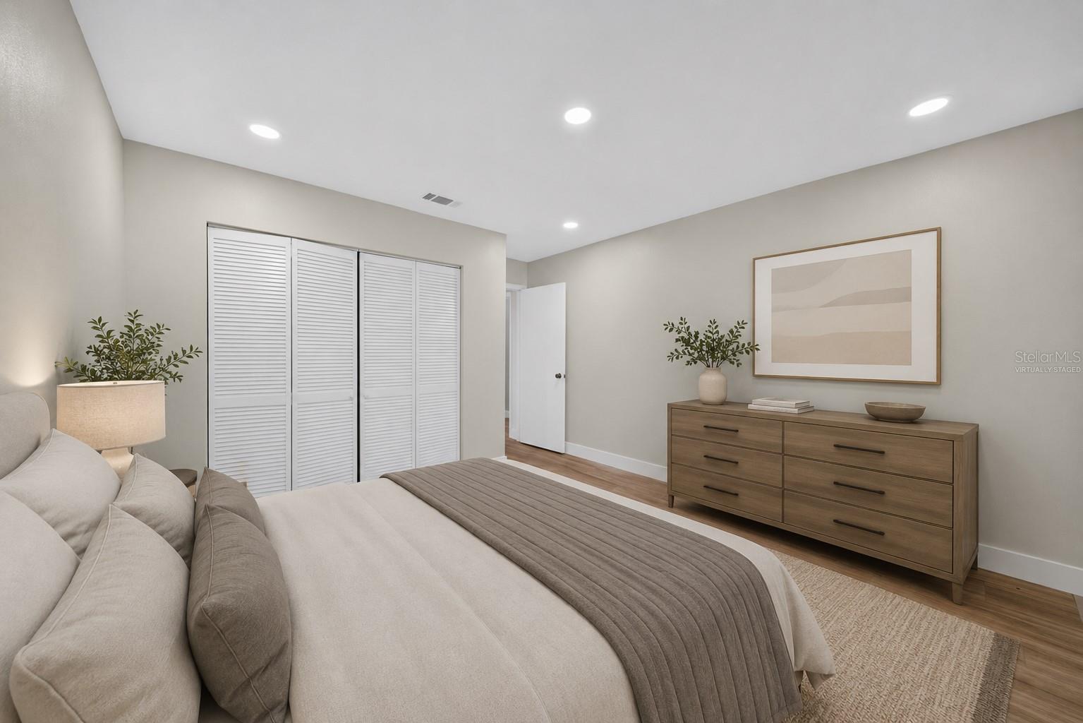 ARLINGTON PARK - Residential
