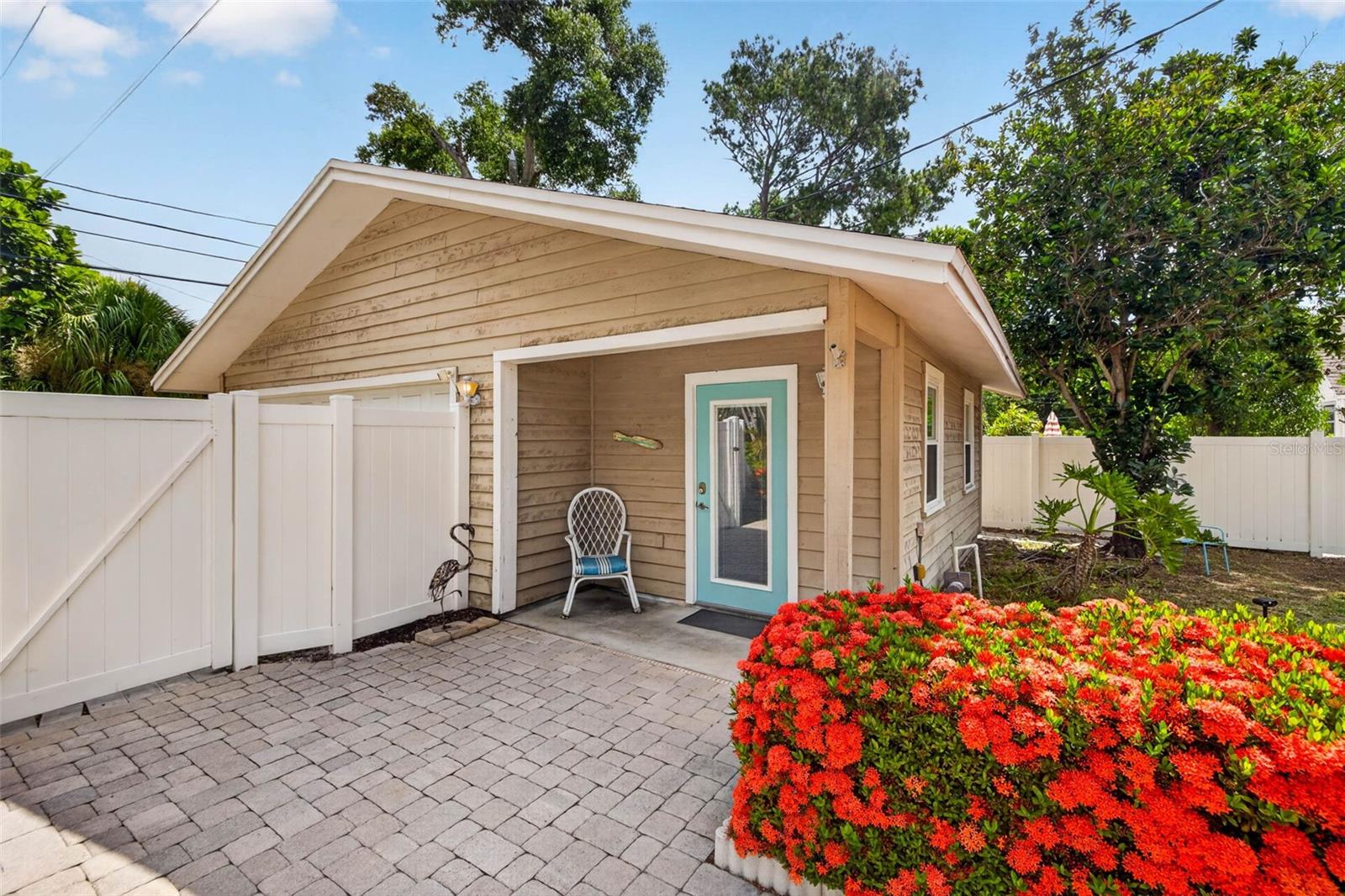 FLORIDA HEIGHTS - Residential