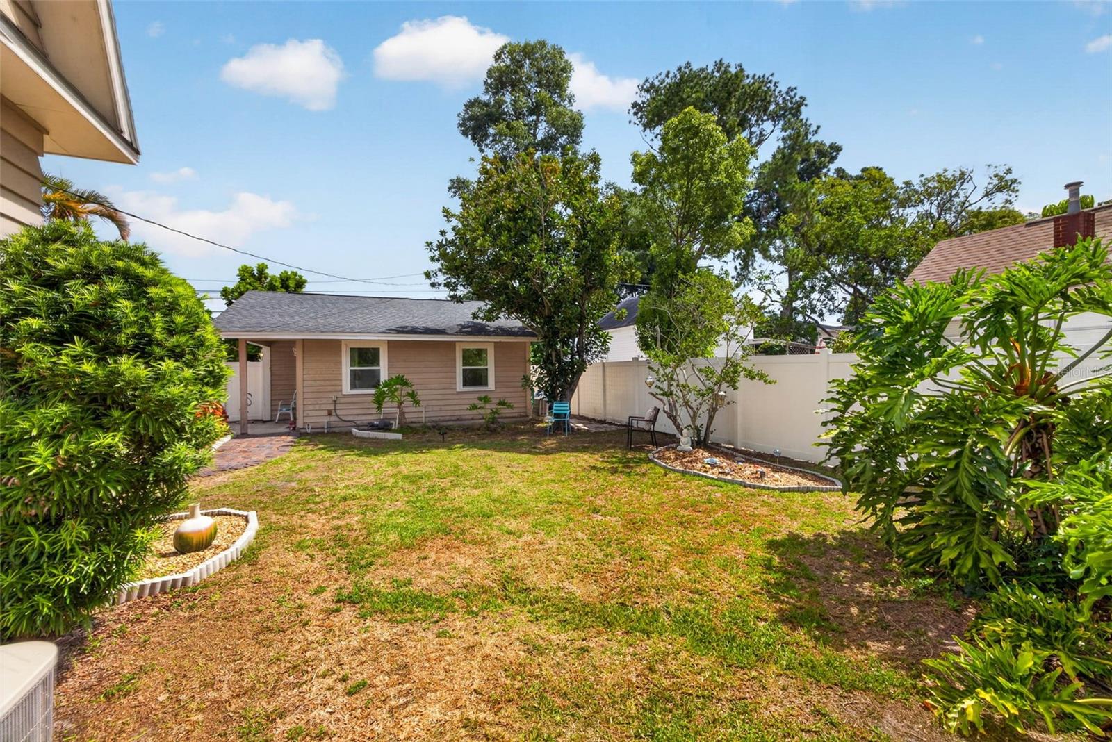 FLORIDA HEIGHTS - Residential
