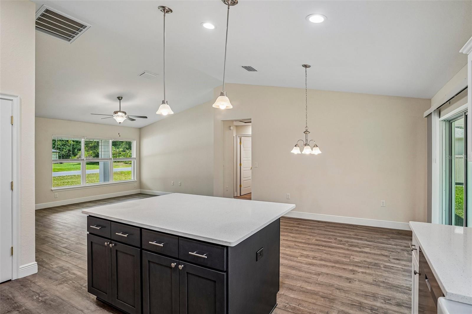 CITRUS SPGS UNIT 20 - Residential