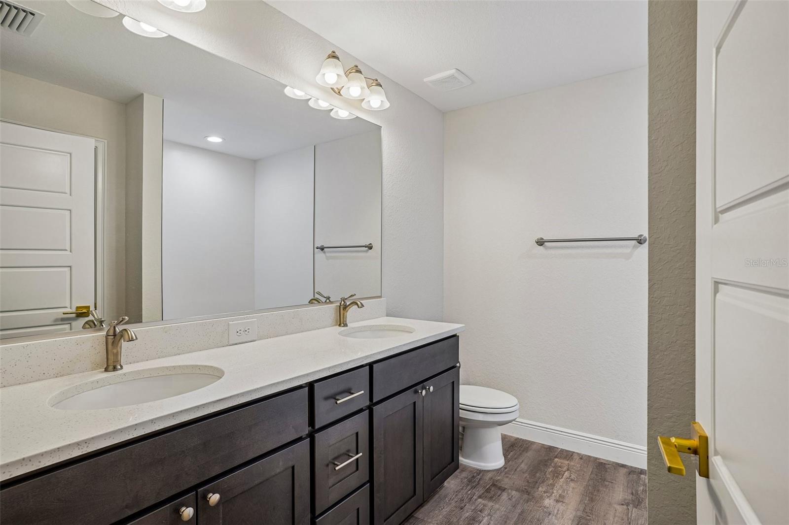 CITRUS SPGS UNIT 20 - Residential