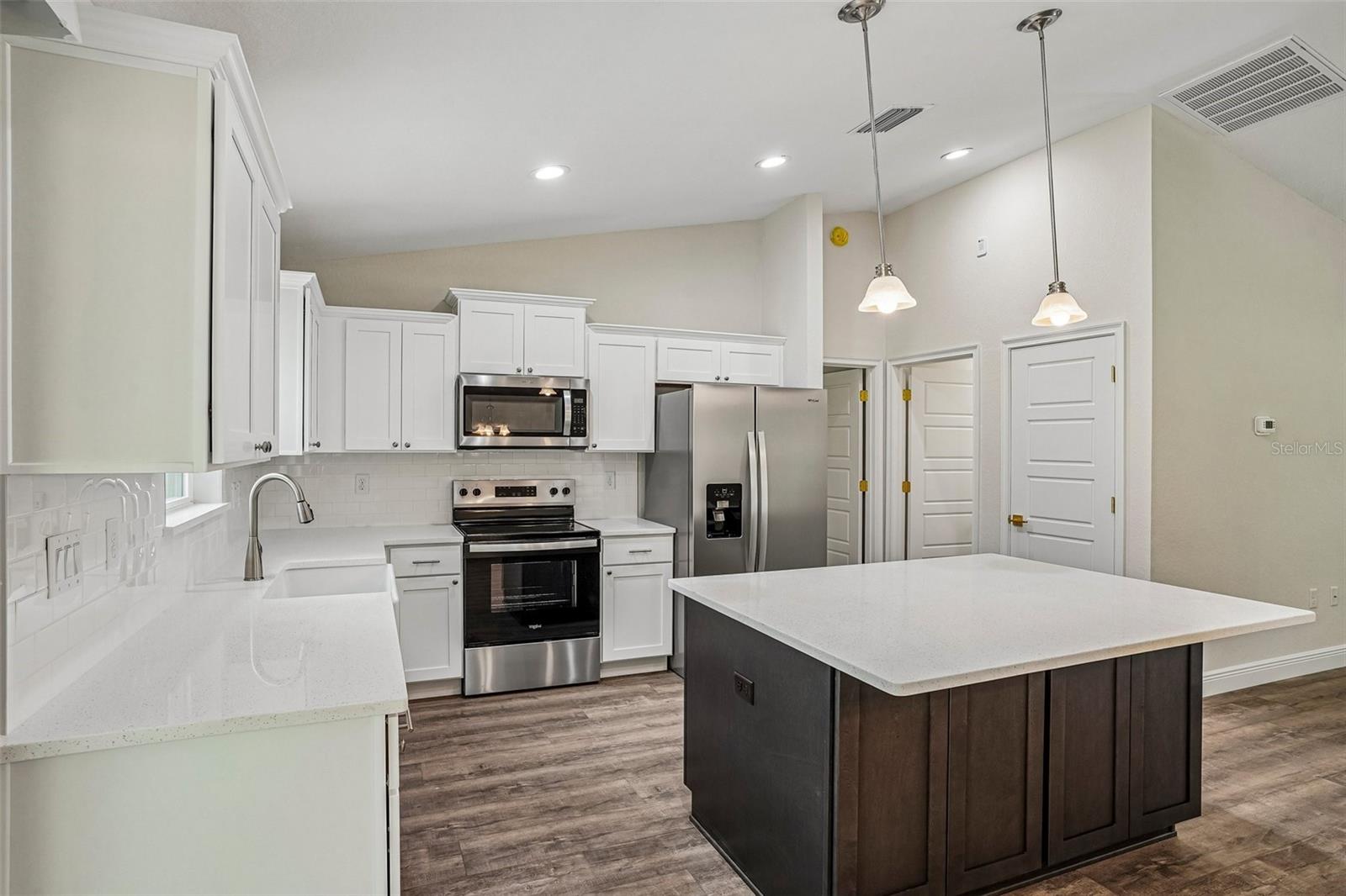 CITRUS SPGS UNIT 20 - Residential