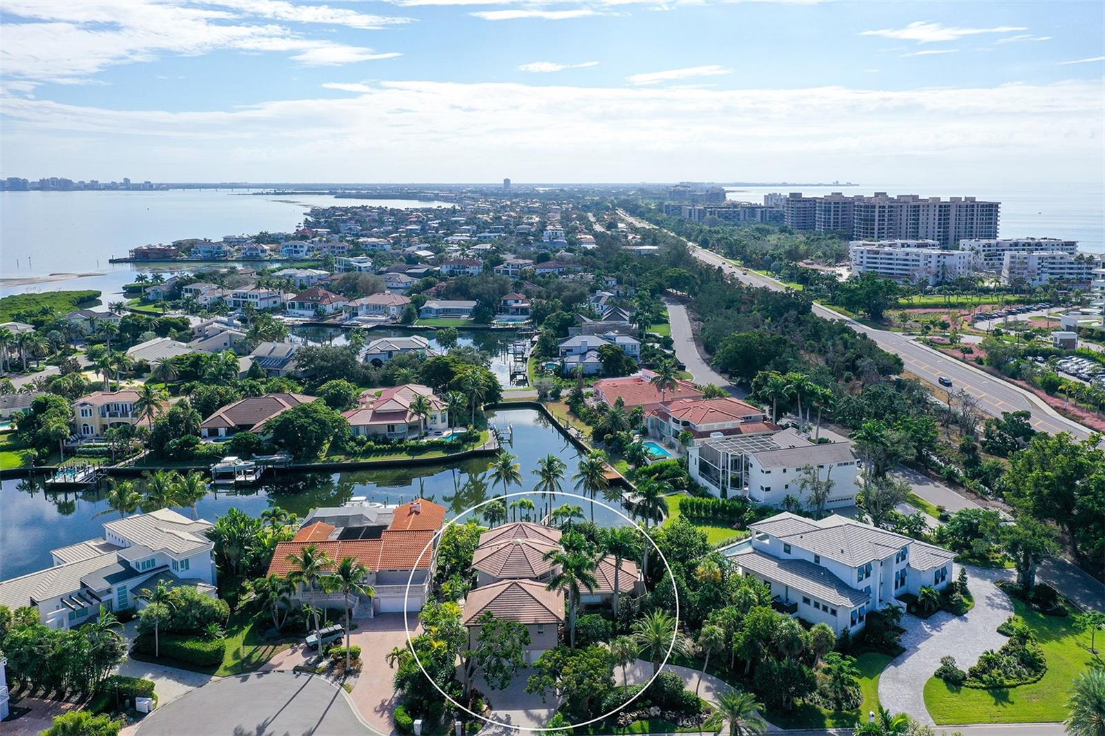 BAY ISLES - Residential