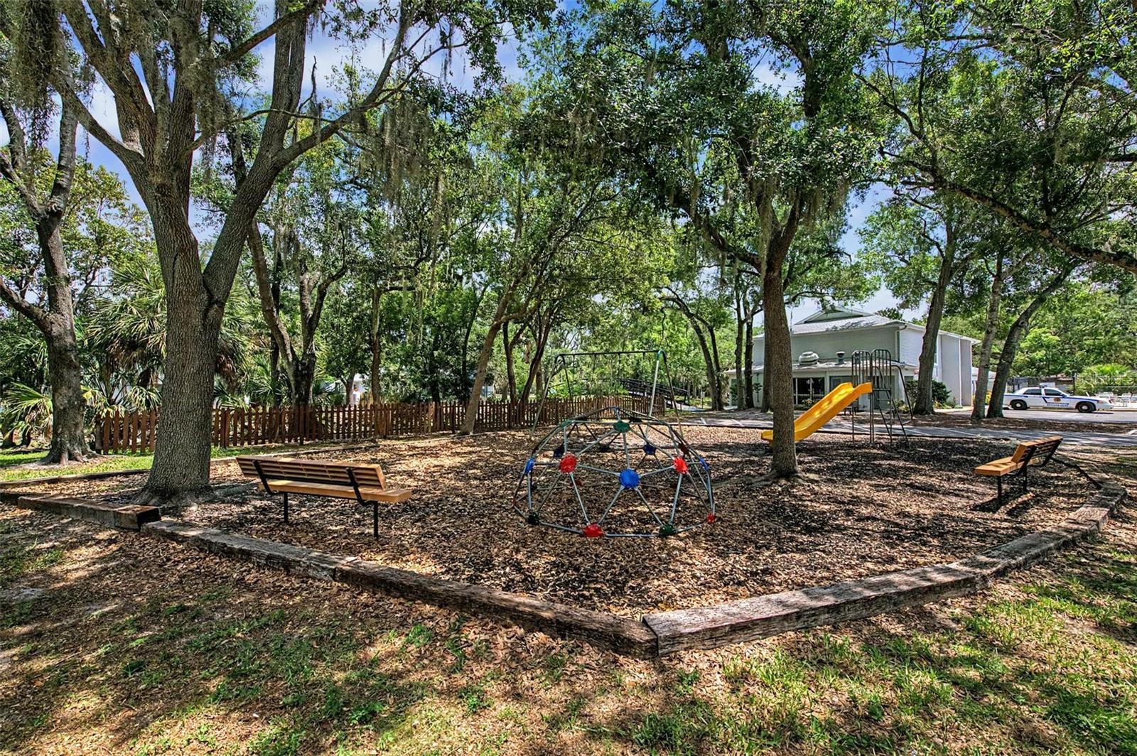 RIVERWALK AT WATERSIDE ISLAND - Residential