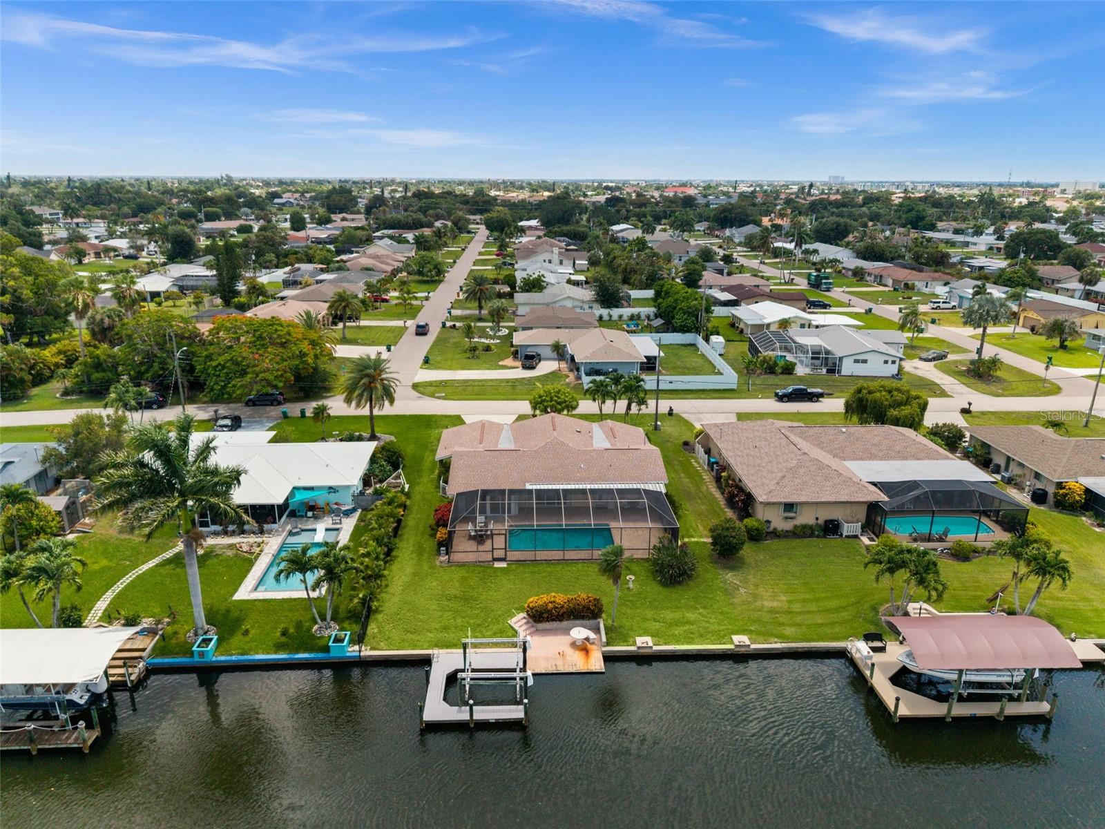 CAPE CORAL - Residential