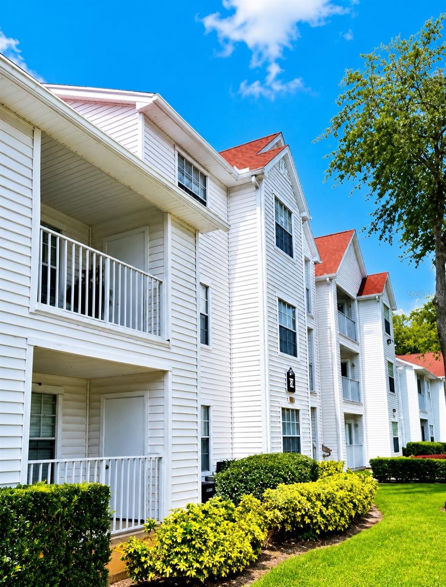 LEXINGTON PLACE CONDO - Residential