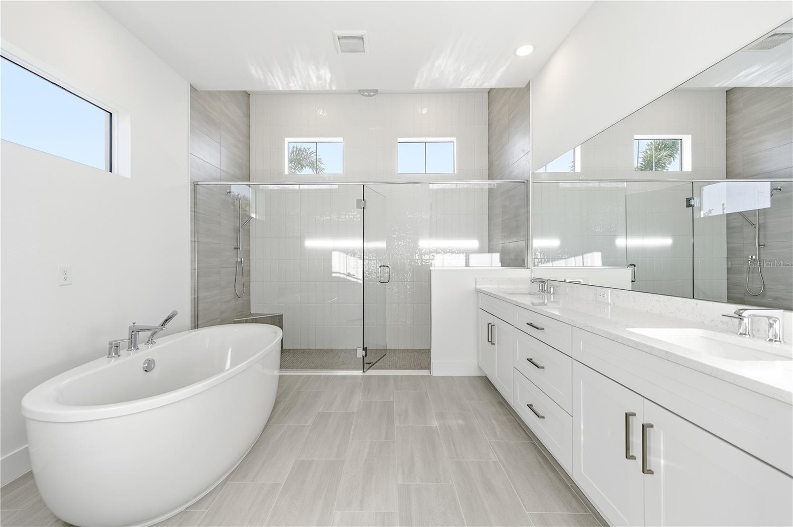 ISLES AT LAKEWOOD RANCH PH III - Residential