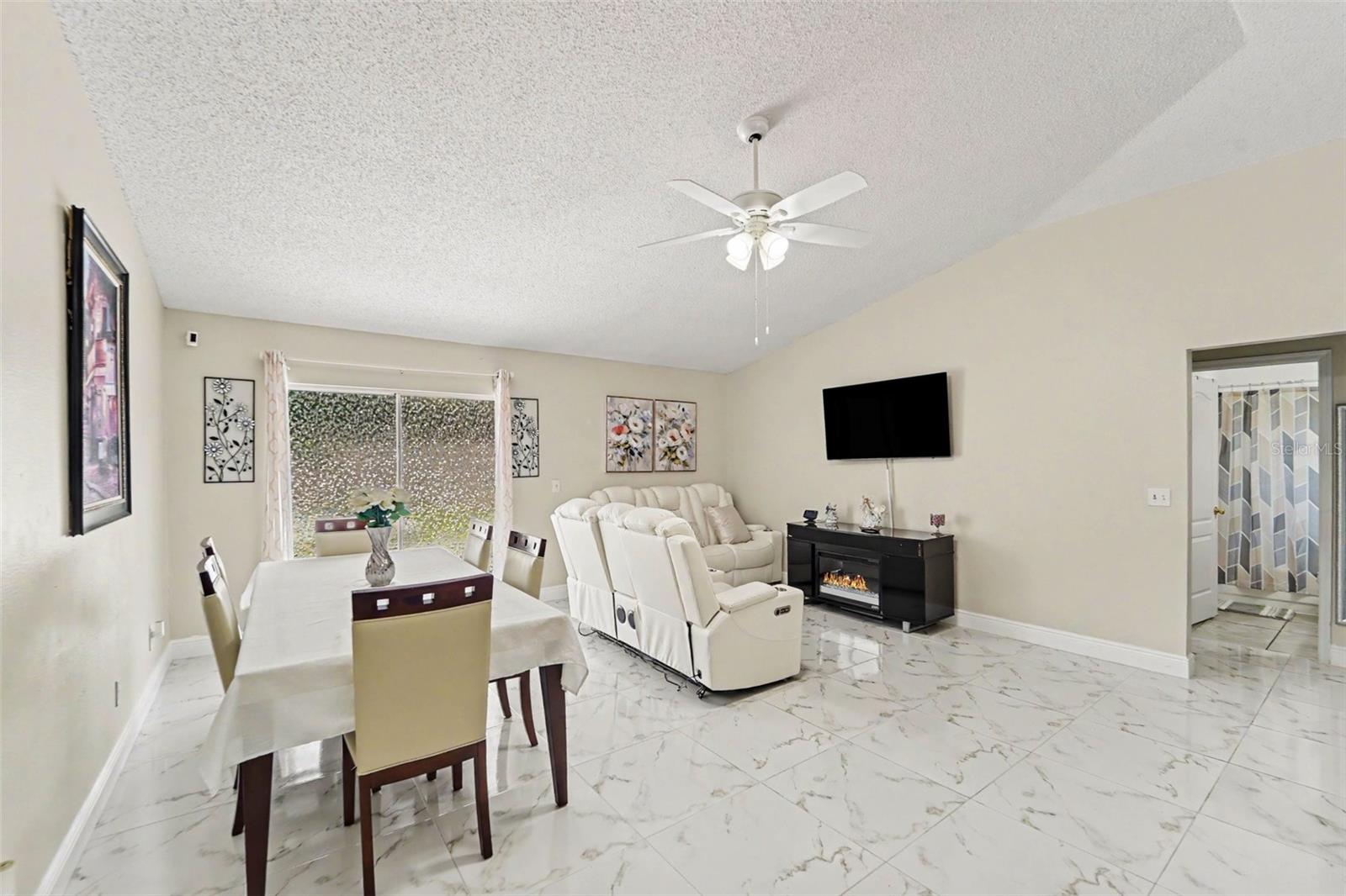 LAKE PADGETT SOUTH - Residential