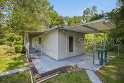 RIVER RETREATS - Residential