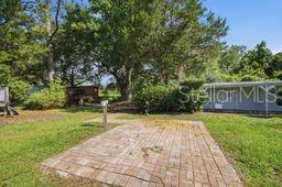 RIVER RETREATS - Residential