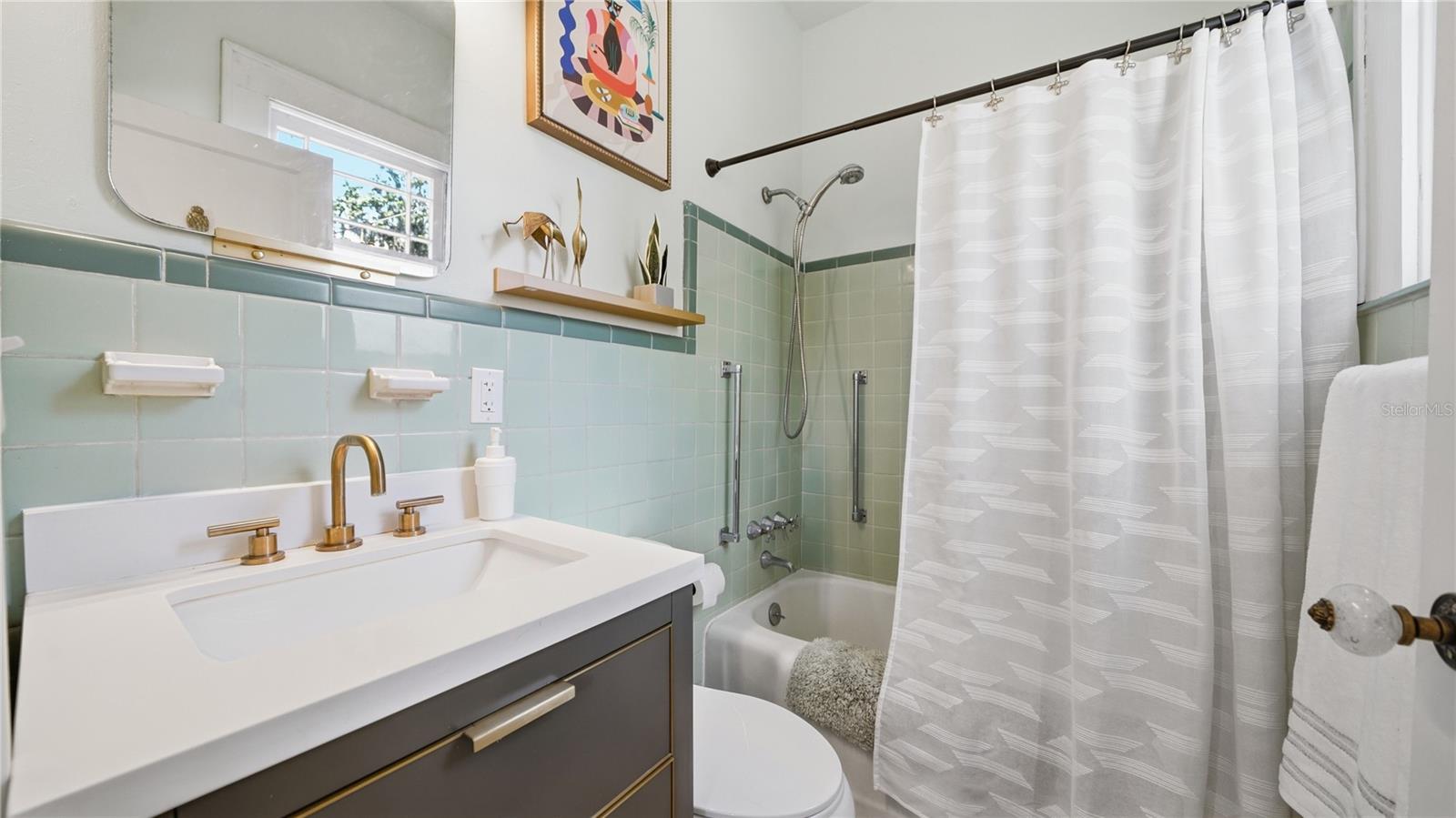 AVONDALE NORTH - Residential
