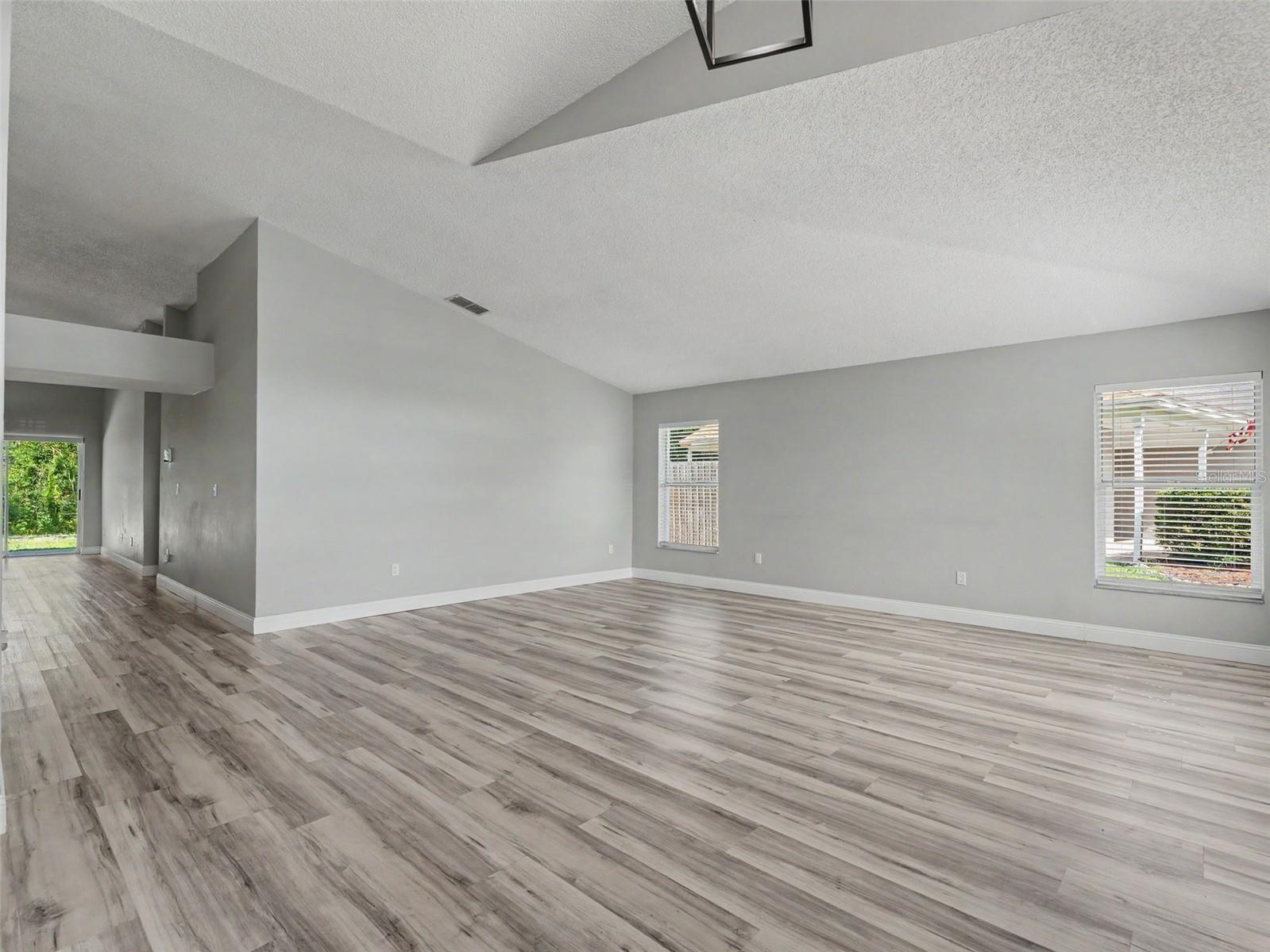 THE WILLOWS UNIT 3 - Residential