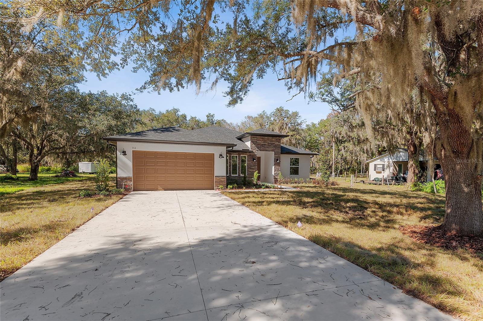 ACREAGE & UNREC - Residential