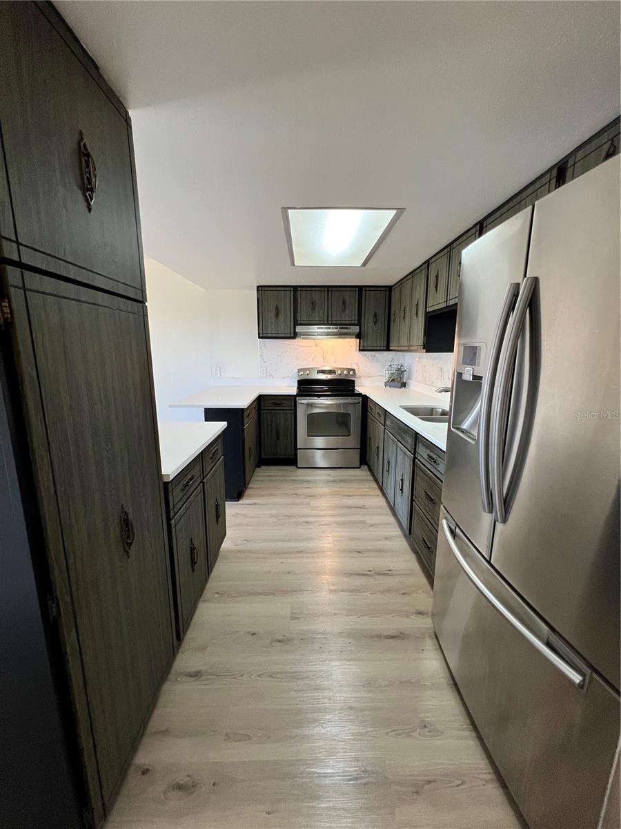 LAKESHORE NORTH CONDO - Residential