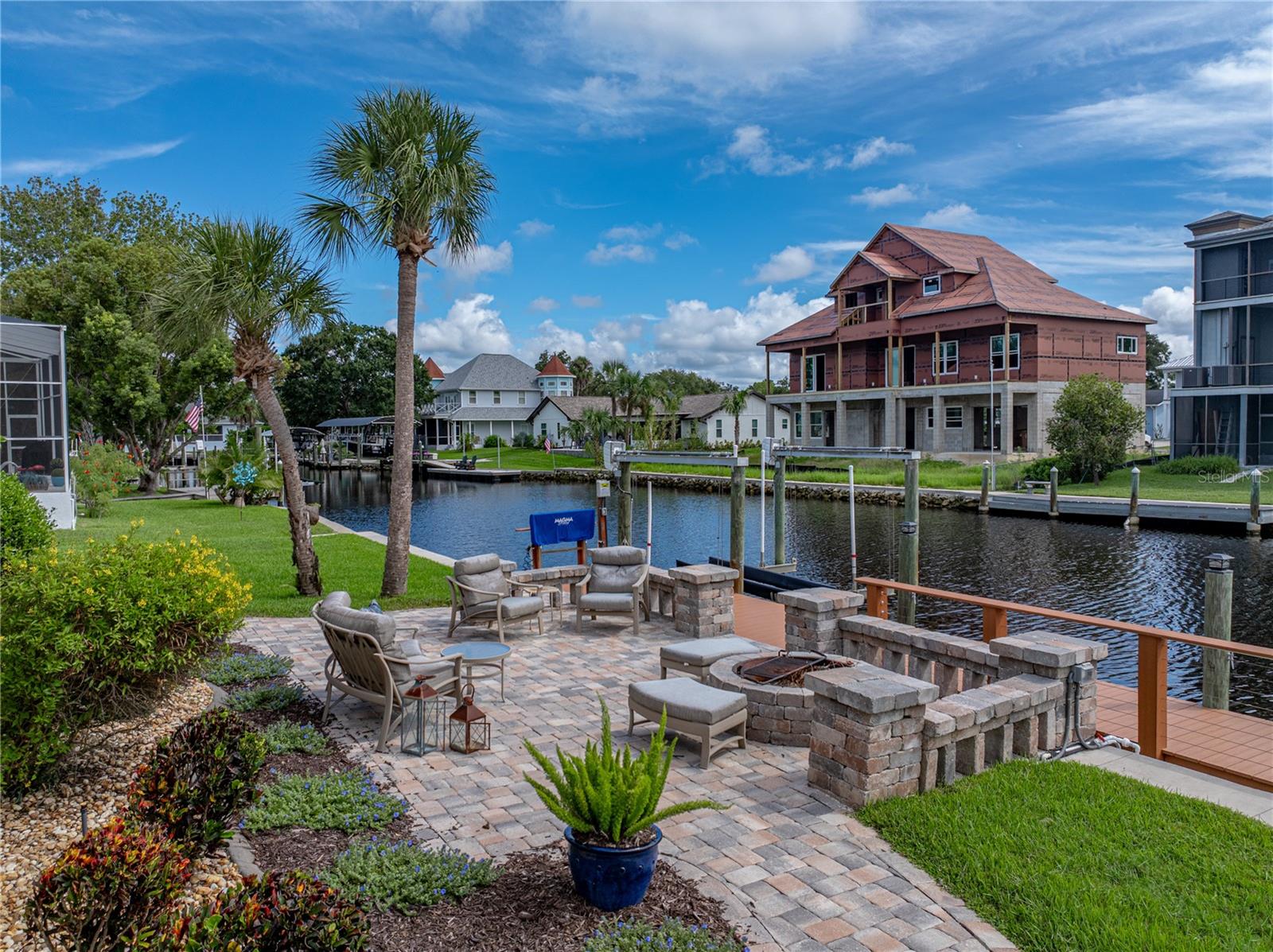 RIVERHAVEN VILLAGE - Residential
