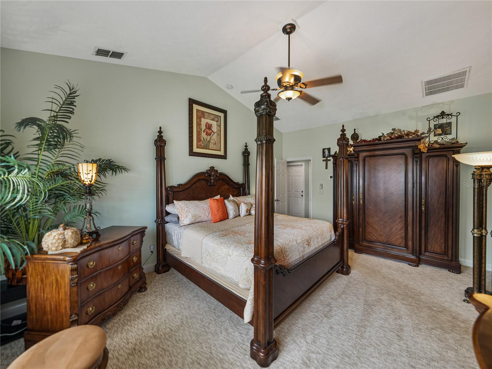 RIVERHAVEN VILLAGE - Residential