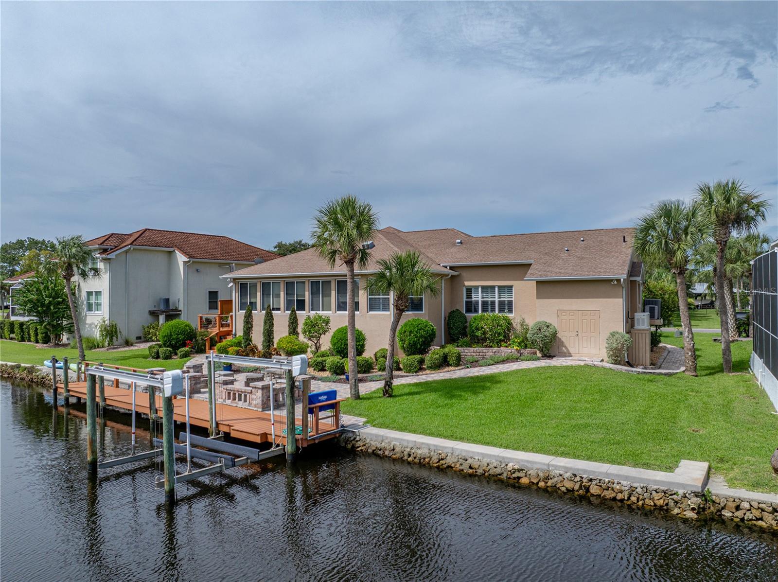RIVERHAVEN VILLAGE - Residential