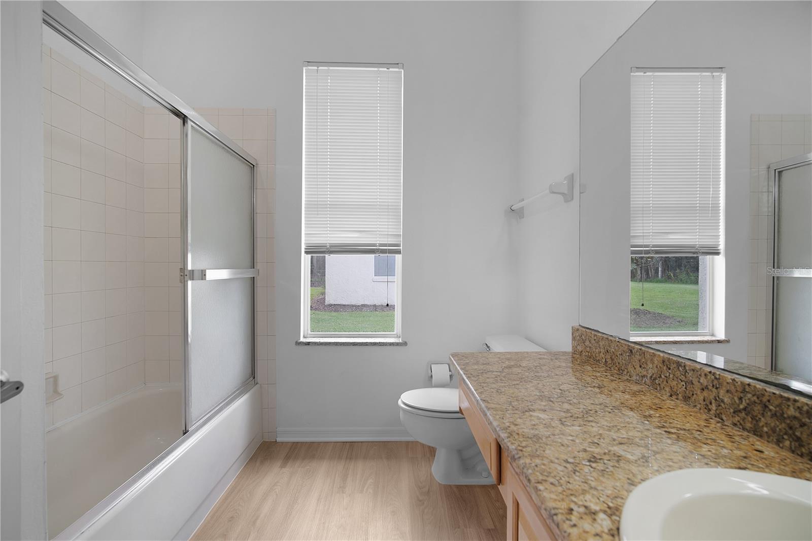UNIVERSITY ESTATES - Residential