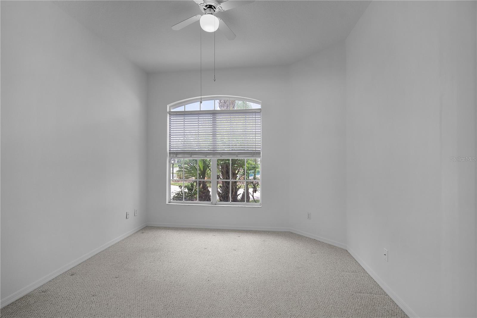 UNIVERSITY ESTATES - Residential