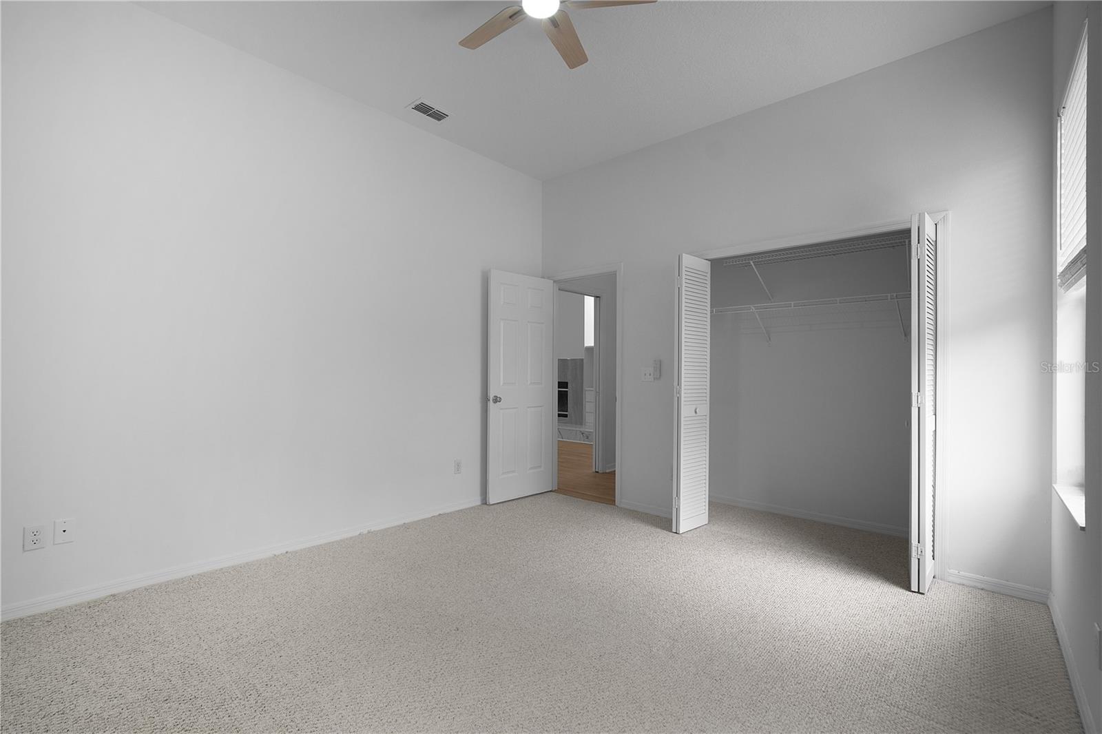 UNIVERSITY ESTATES - Residential