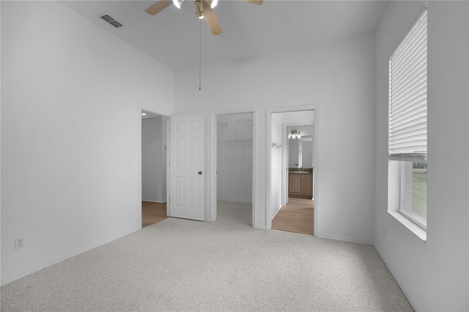 UNIVERSITY ESTATES - Residential
