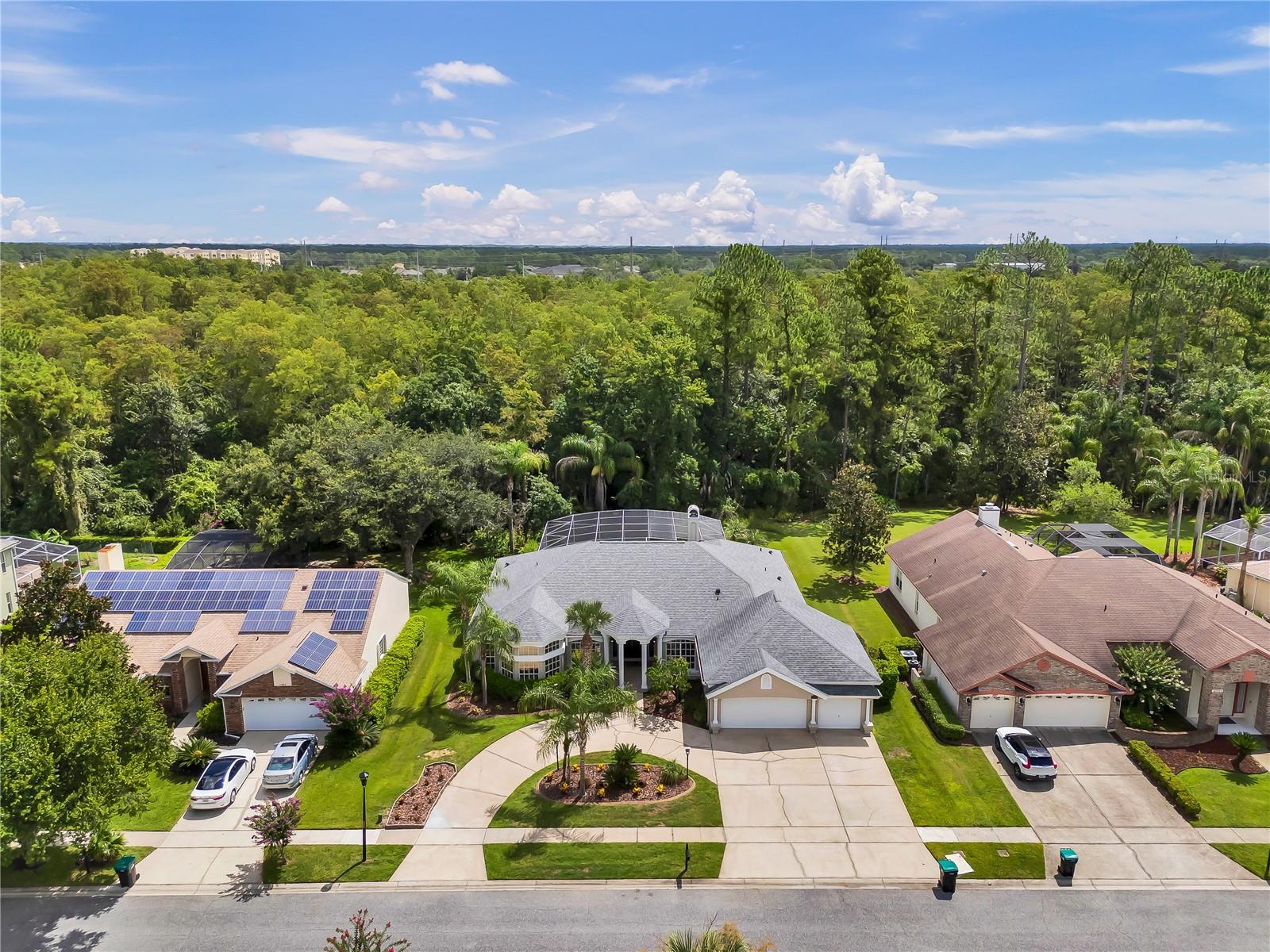 UNIVERSITY ESTATES - Residential