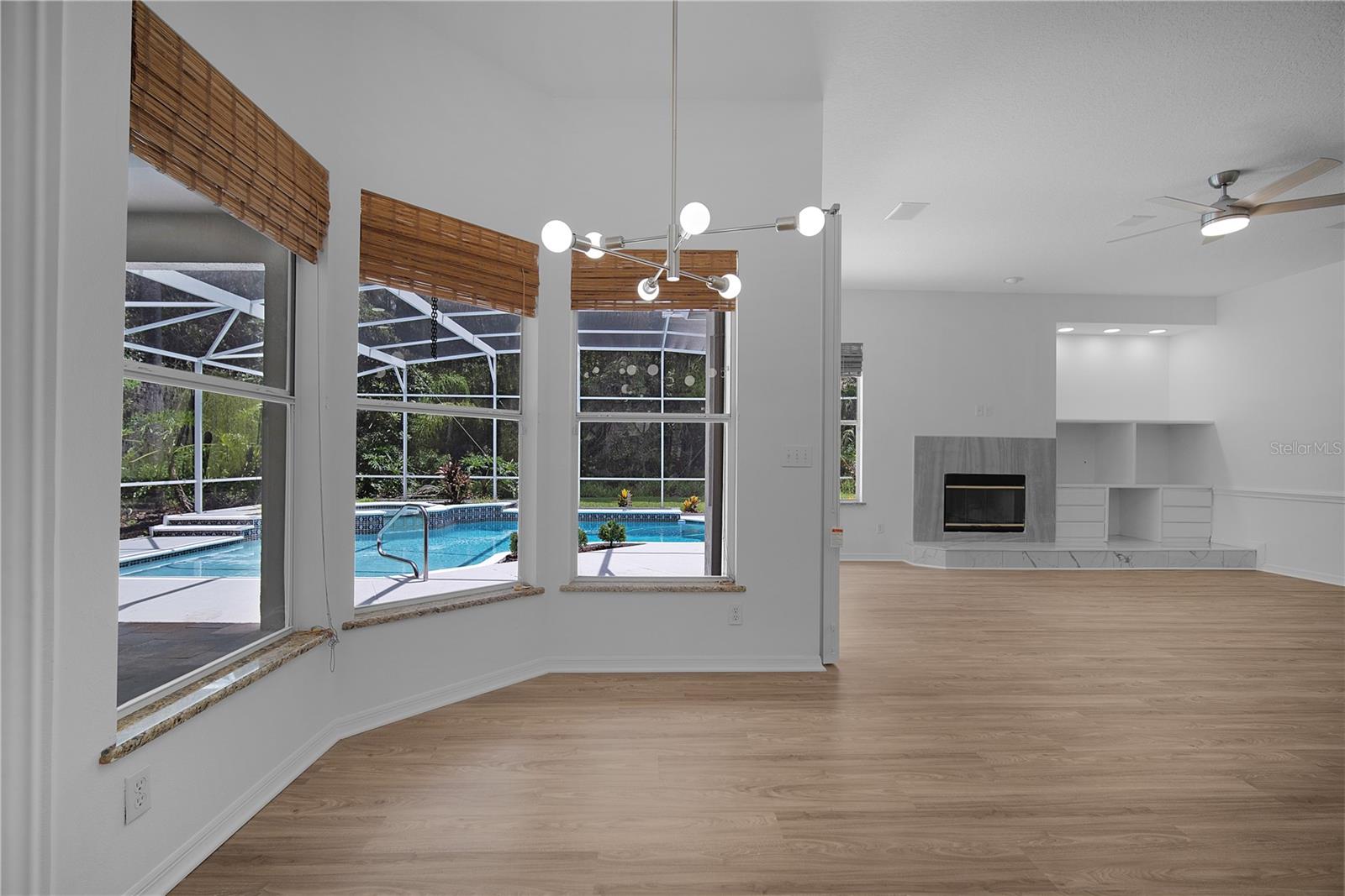 UNIVERSITY ESTATES - Residential