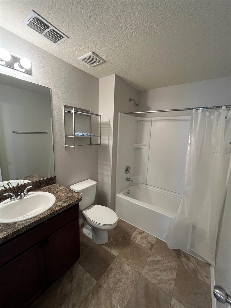 SAND RIDGE - Residential Lease