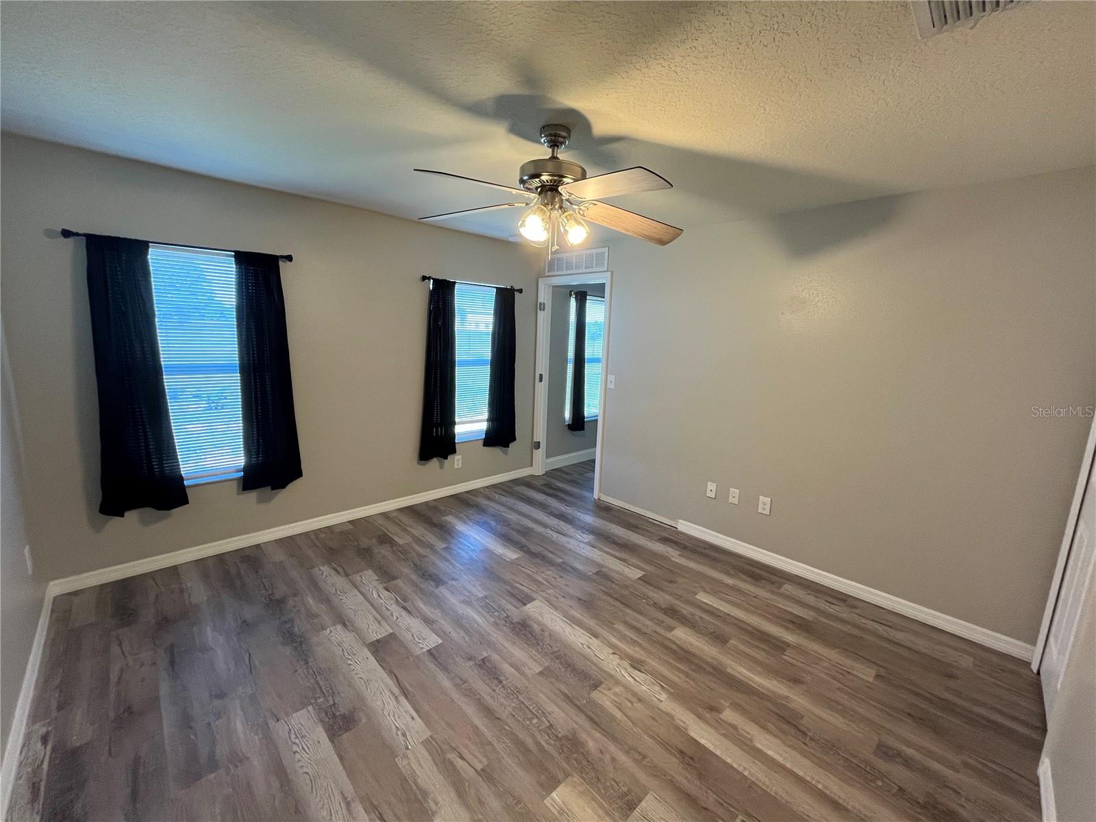 SAND RIDGE - Residential Lease