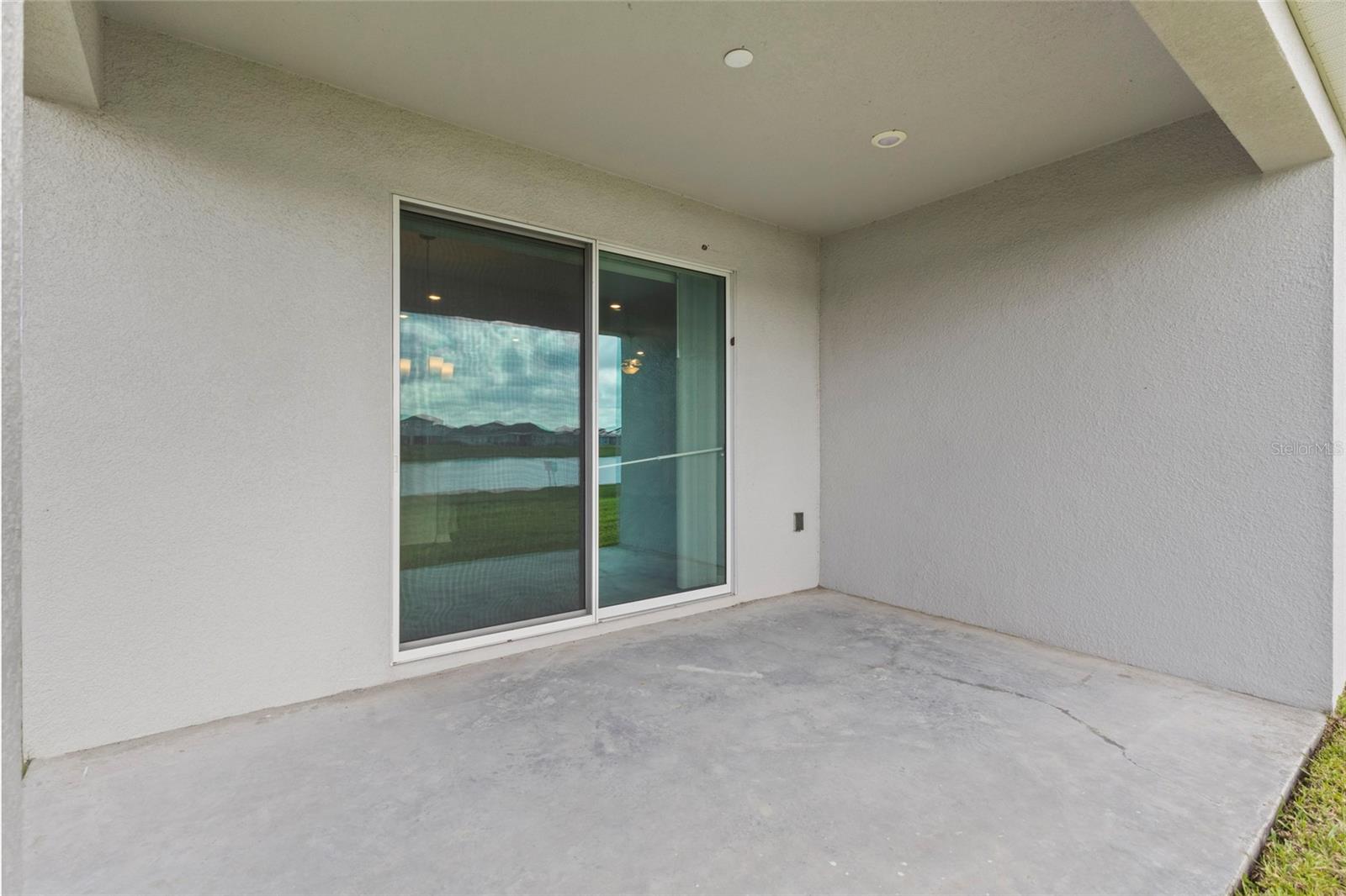 SIENA RESERVE PH 2A & 2B - Residential Lease