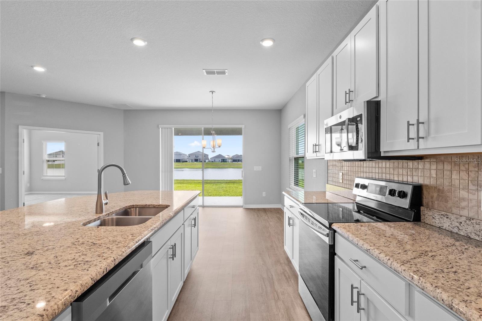 SIENA RESERVE PH 2A & 2B - Residential Lease