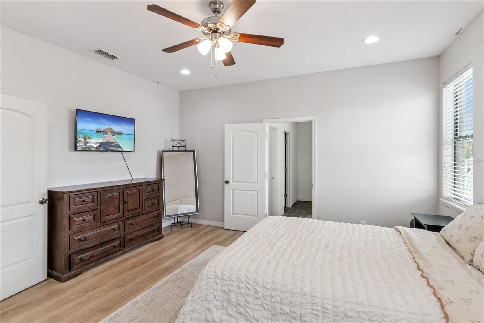 RIDGE DUNDEE - Residential