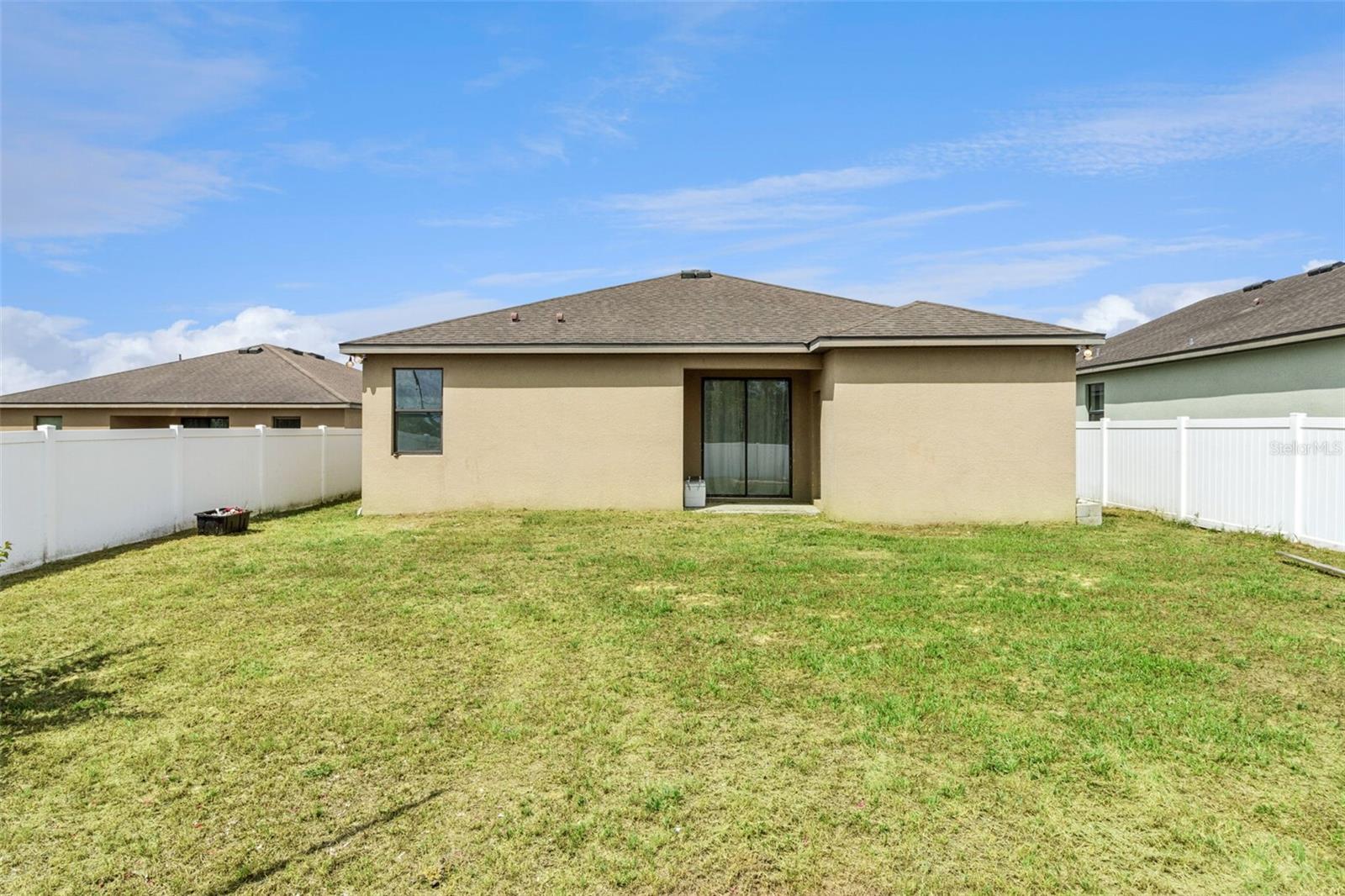 RIDGE DUNDEE - Residential