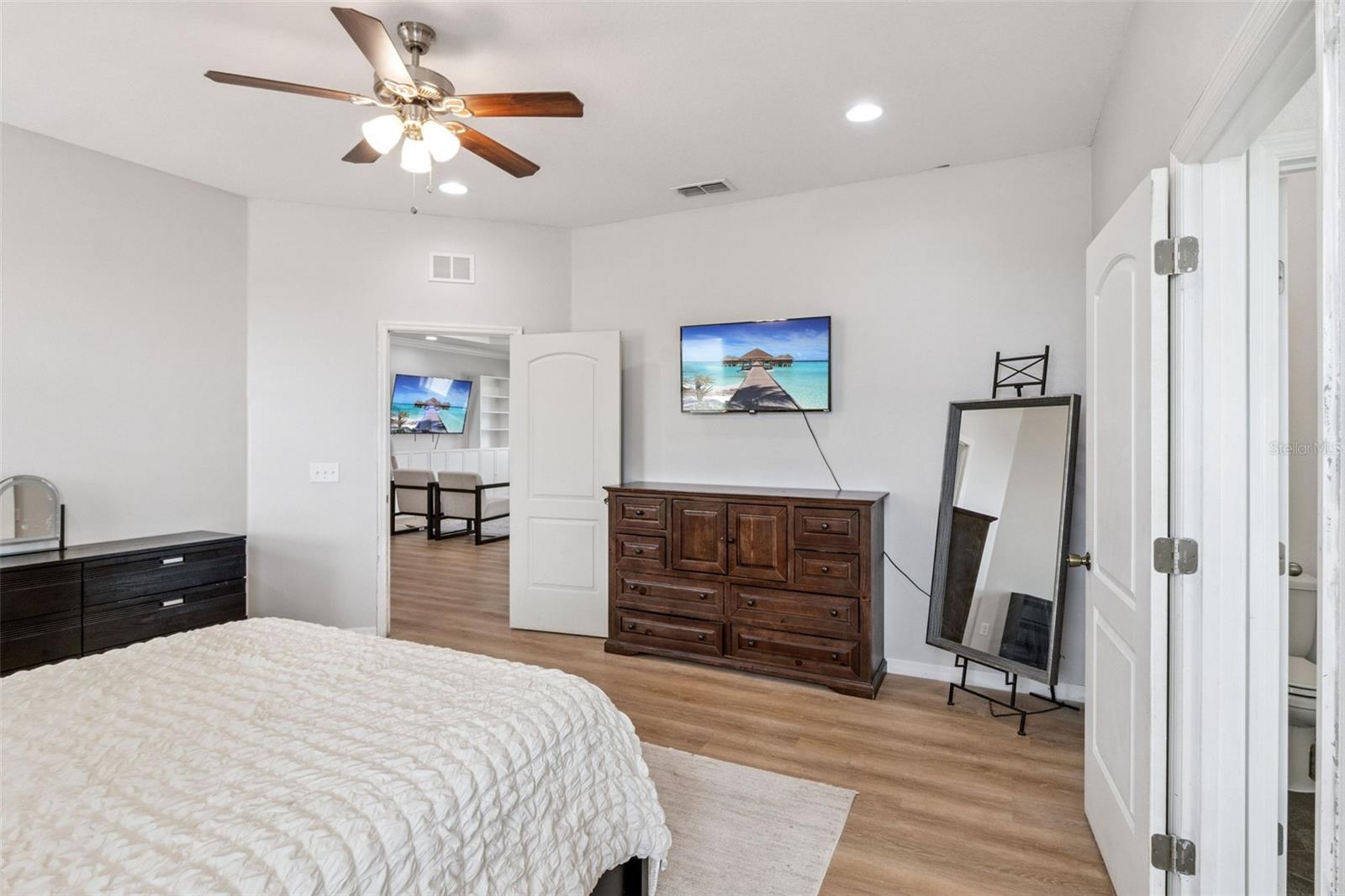 RIDGE DUNDEE - Residential