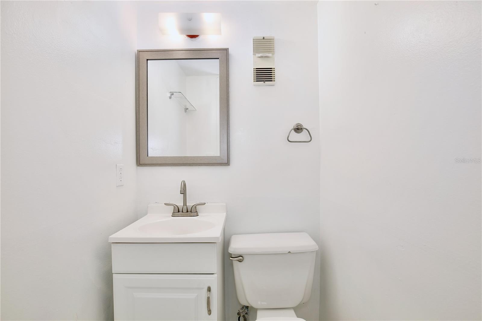 JAMESTOWN VILLAGE UNIT 1 - Residential