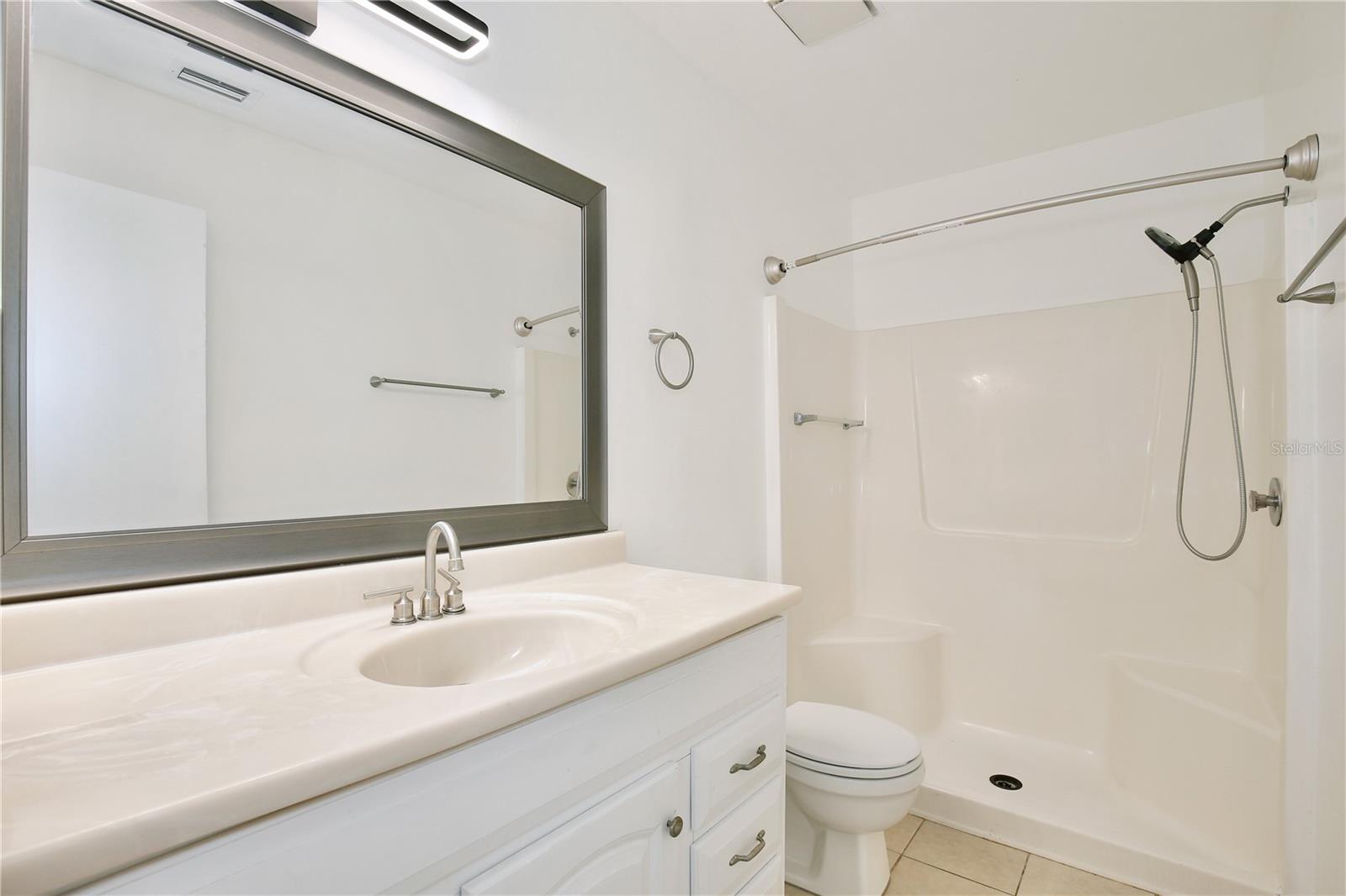 JAMESTOWN VILLAGE UNIT 1 - Residential