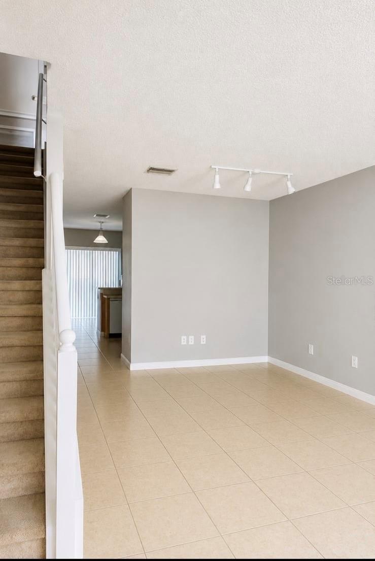 OSPREY RUN TWNHMS PH 1 - Residential Lease